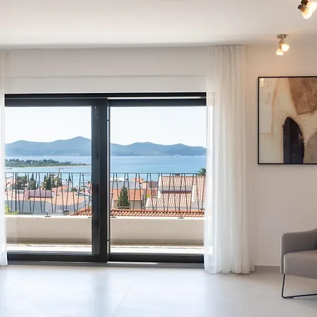 Rooftop 51 Apartment